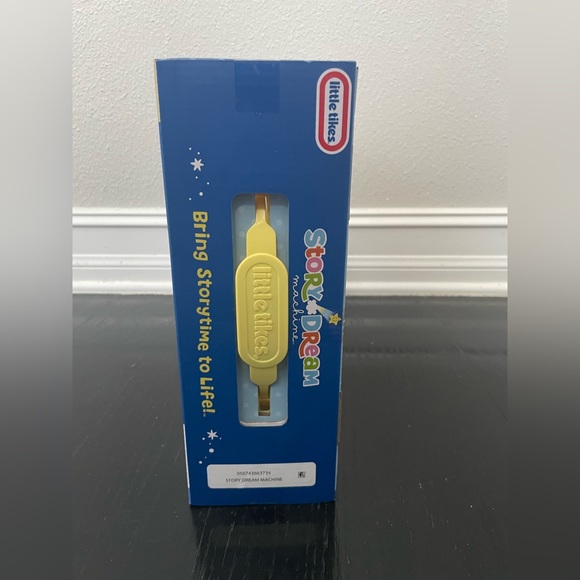 Little Tikes Story Dream
Machine: Little Golden Book
-Watch,listen 'n read along - Picture 5 of 11
